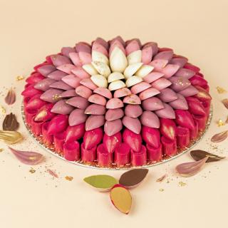 Ombre Chocolates 167pcs Gift Arrangement