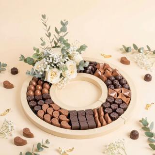 Luxury Chocolates Halo Gift Hamper